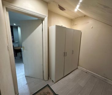 Studio Flat, Jersey Road, IG1 - Photo 6