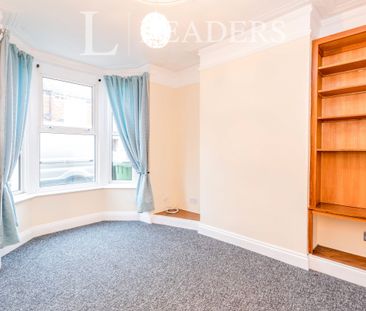 3 bedroom house to rent Ringwood Road, Southsea, PO4 - Photo 4