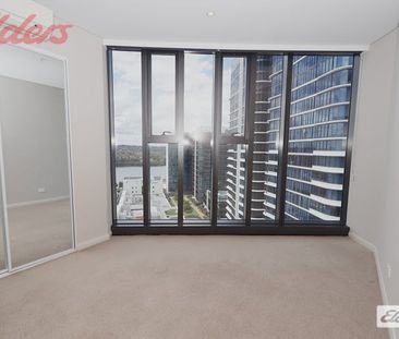 1704/2 Waterways Street - Photo 6