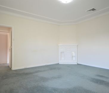 2/159 Cavendish Street, Stanmore NSW 2048 - Apartment For Rent | Do... - Photo 5