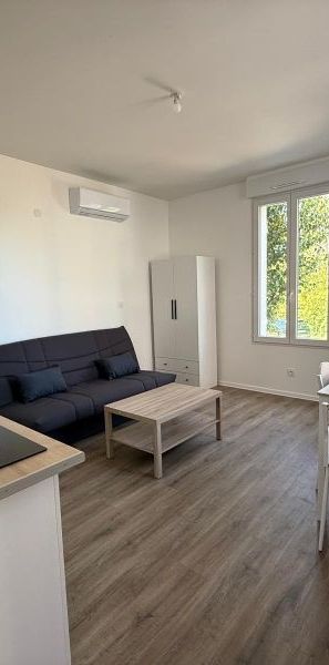 Location Appartement 1 pièce Meublé 20m² ST PIERRE DU MONT 40280 - Photo 1