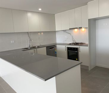 ITS GOT THE LOT - Photo 5