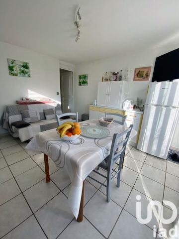 Maison 4 pièces de 60 m² à Saint-Salvi-de-Carcavès (81530) - Photo 3