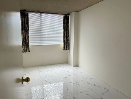 2 Bedroom unit in Bankstown - WALKING DISTANCE TO ALL! - Photo 2