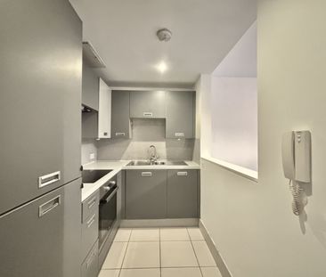 15 Burton Place, Manchester, M15 4LR - Photo 6