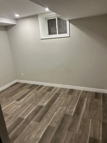 For Lease - 30 Martindale Crescent Unit# Bsmt, Brampton, Ontario - Photo 3