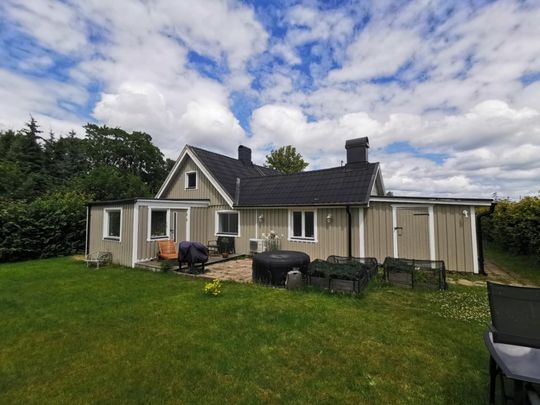 Backagårdsvägen, Ekeby - Photo 1