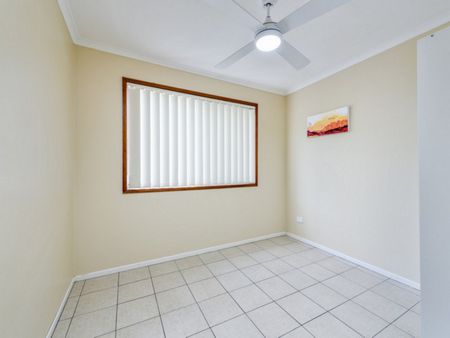 WALK TO BROADWATER - POOL - Photo 3