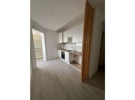 Amora, Setúbal Municipality - Photo 4