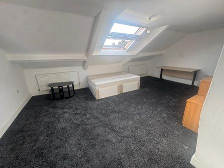 6 bedroom house share to rent - Photo 4