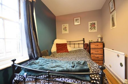 3 bedroom townhouse to rent - Photo 2