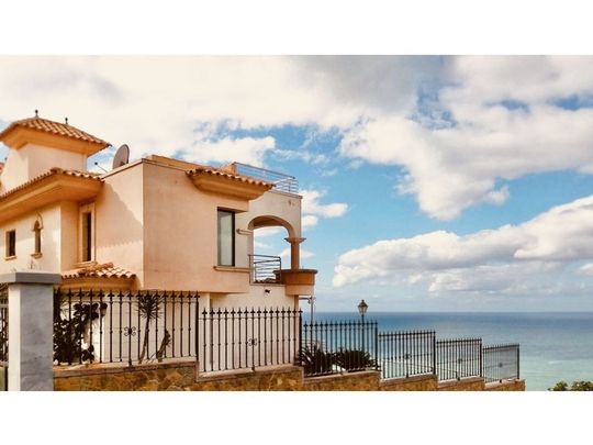 Luxury House for rent in Llucmajor, Balearic Islands - Photo 1