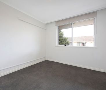 5/32 Walsh St, Ormond VIC 3204 - Apartment For Rent | Domain - Photo 5