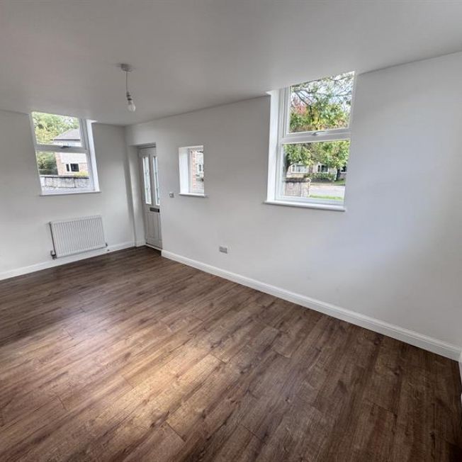 1 Bedroom Detached To Let - Photo 1