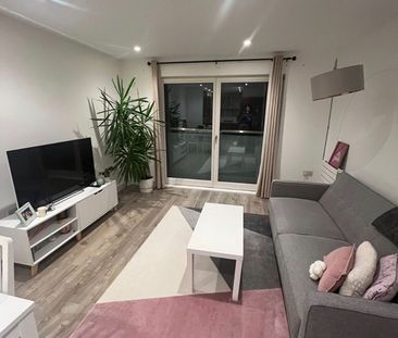 1 Bed Flat, Typographic Building, SW9 - Photo 3