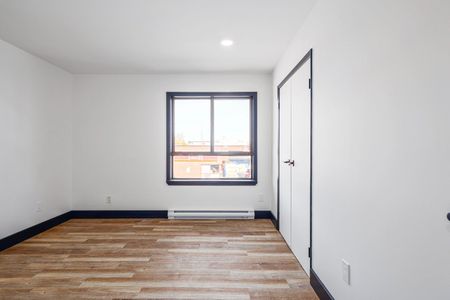 For Lease - 250 HURONTARIO Street Unit# 2, Collingwood, Ontario - Photo 3