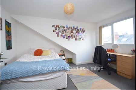 6 Bedroom Student Hyde Park - Photo 3