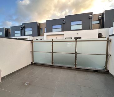 Tenant break lease! $600 per week until 30 June 2026 - Photo 1