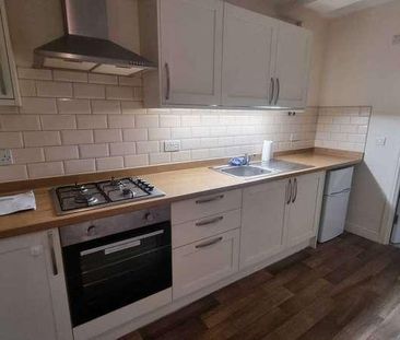 High Street, NG15 - Photo 1