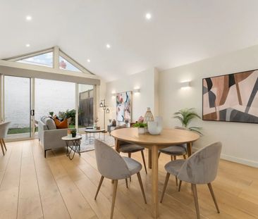 Period Charm Meets Modern Living - Photo 3