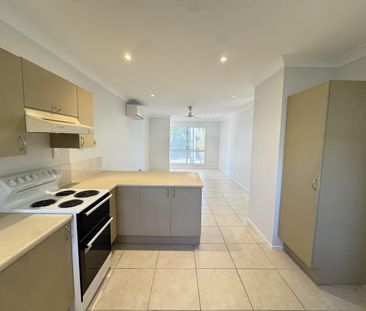 Your Coastal Sanctuary in North Ward - Photo 3