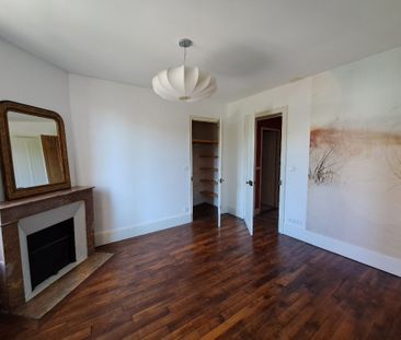 Location Appartement 4 pièces 83m² - Photo 4