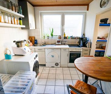 Adalbert-Stifter-Straße: Große 3-Zimmer-Wohnung, Terminbuchung über... - Photo 4