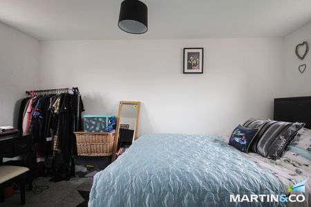 2 bedroom semi-detached house to rent - Photo 5