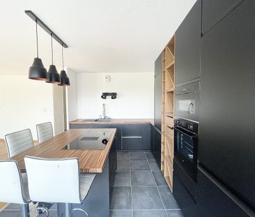 LOCATION - APPARTEMENT T3 77M² MEUBLÉ (BALCON + GARAGE) - VENISSIEU... - Photo 5