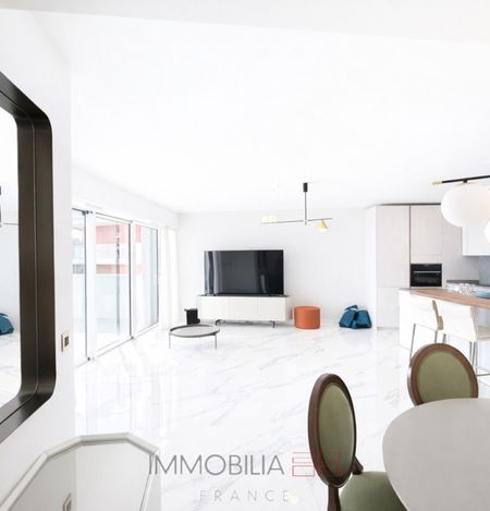 Appartement • Roquebrune-Cap-Martin - Photo 2