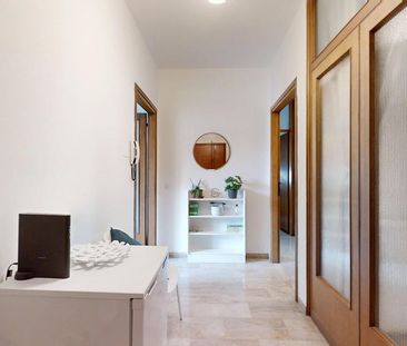 Via Tirana, Padova, Veneto 35138 - Photo 1