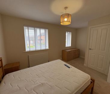 Bewley Steps, Barrow-In-Furness, LA13 9DU - Photo 2