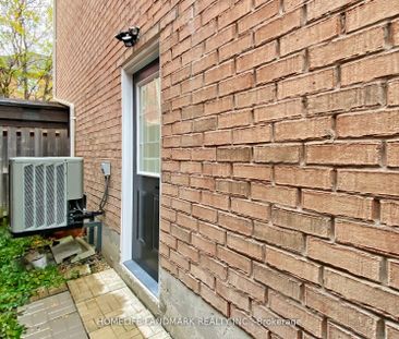 92 Barnwood Drive - Photo 2