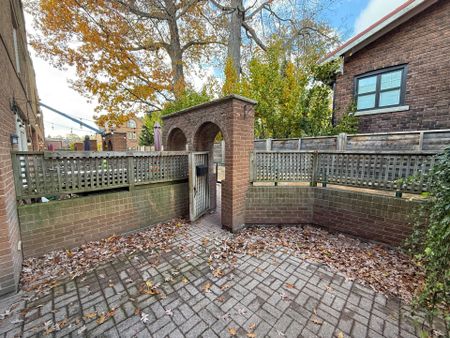 For Lease - 120 Glen Manor Drive Unit# 8, Toronto, Ontario - Photo 2