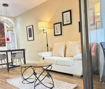 Alquiler de piso en Calle Londres - Photo 4