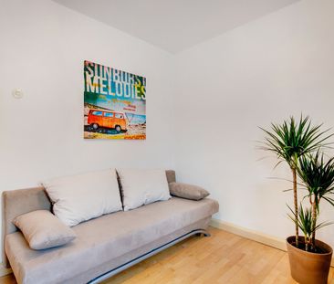 Quiet and green: 3-room apartment with terrace - Photo 1