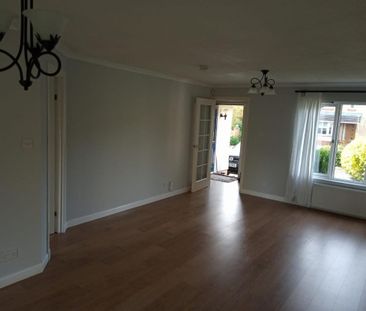 4 Bed Detached House, Ascot Avenue, G12 - Photo 1