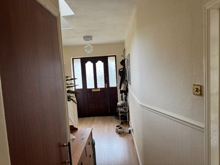 3 Bed Semi-Detached House, Thorn Lane, LS8 - Photo 5