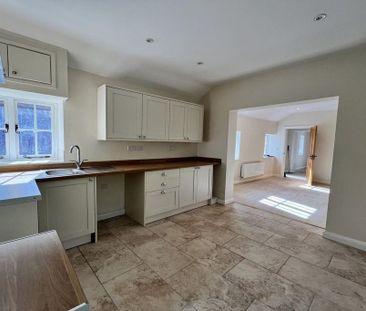 2 bedroom detached bungalow to rent - Photo 5