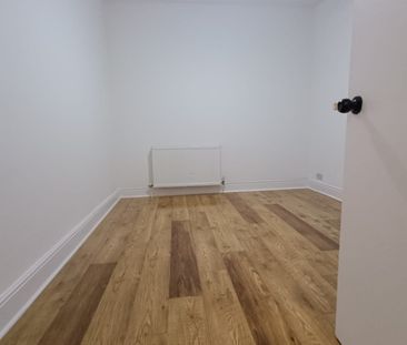 2 Bed Flat, Narborough Road, LE3 - Photo 6