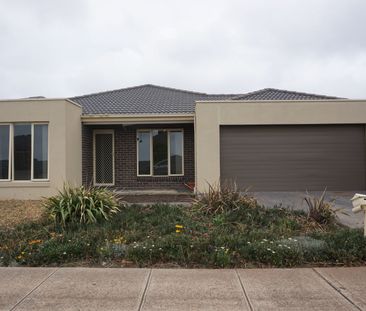 25 Hydrangea Drive, 3030, Point Cook Vic - Photo 1