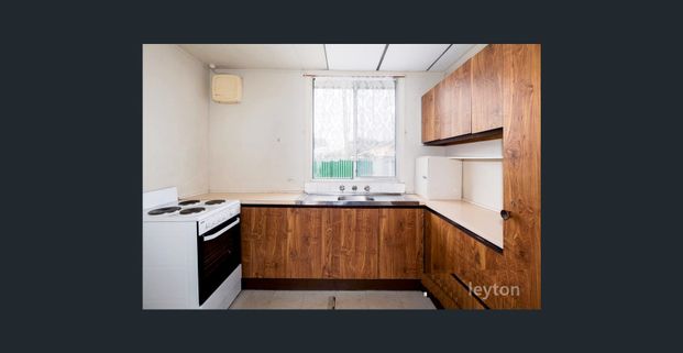 Self-contain Bungalow - Photo 1