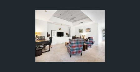 "Harbour Island" Noosa Resort - Gated, security guard, pool & garden care, phone & internet inc. - Photo 2