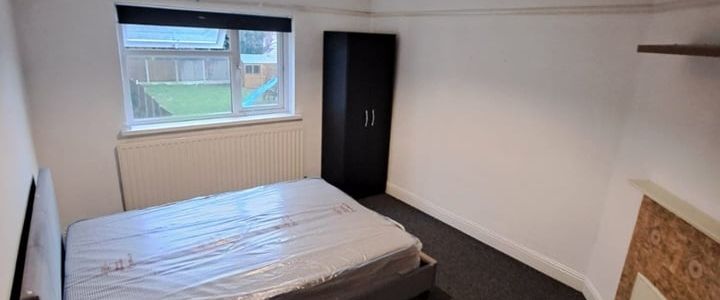 Room in a Shared House, Yew Croft Avenue, B17 - Photo 1