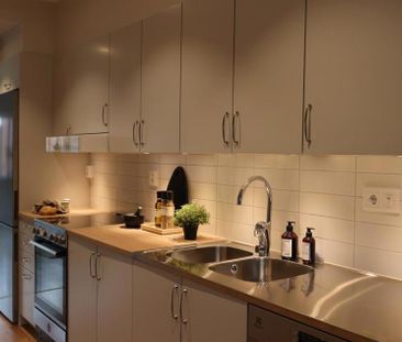 Östra Järnvägsgatan 13B, Broby - Photo 2