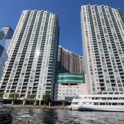 99 Harbour Square 1 bdrm luxury waterfront $2950 - Photo 1