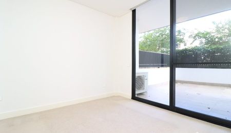 Modern Waterside Living in the Heart of Wentworth Point - Photo 2