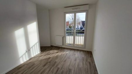 location Appartement T3 DE 62.41m² À ARPAJON - Photo 3