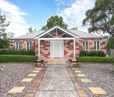 Gorgeous Hazelbrook Home Waiting for Its New Family - Photo 2