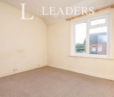 Buckhurst Road, Frimley Green, Camberley, GU16 - Photo 1